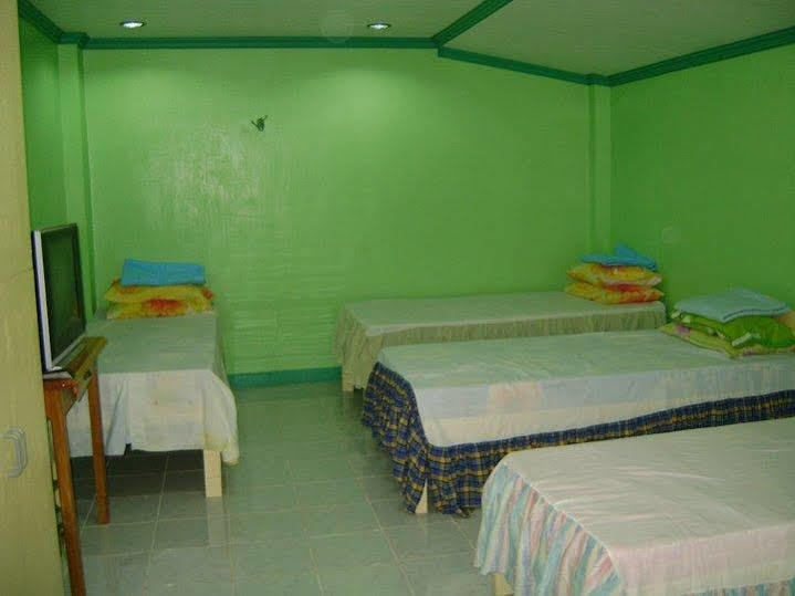 Ej Pension House PALAWAN Экстерьер фото